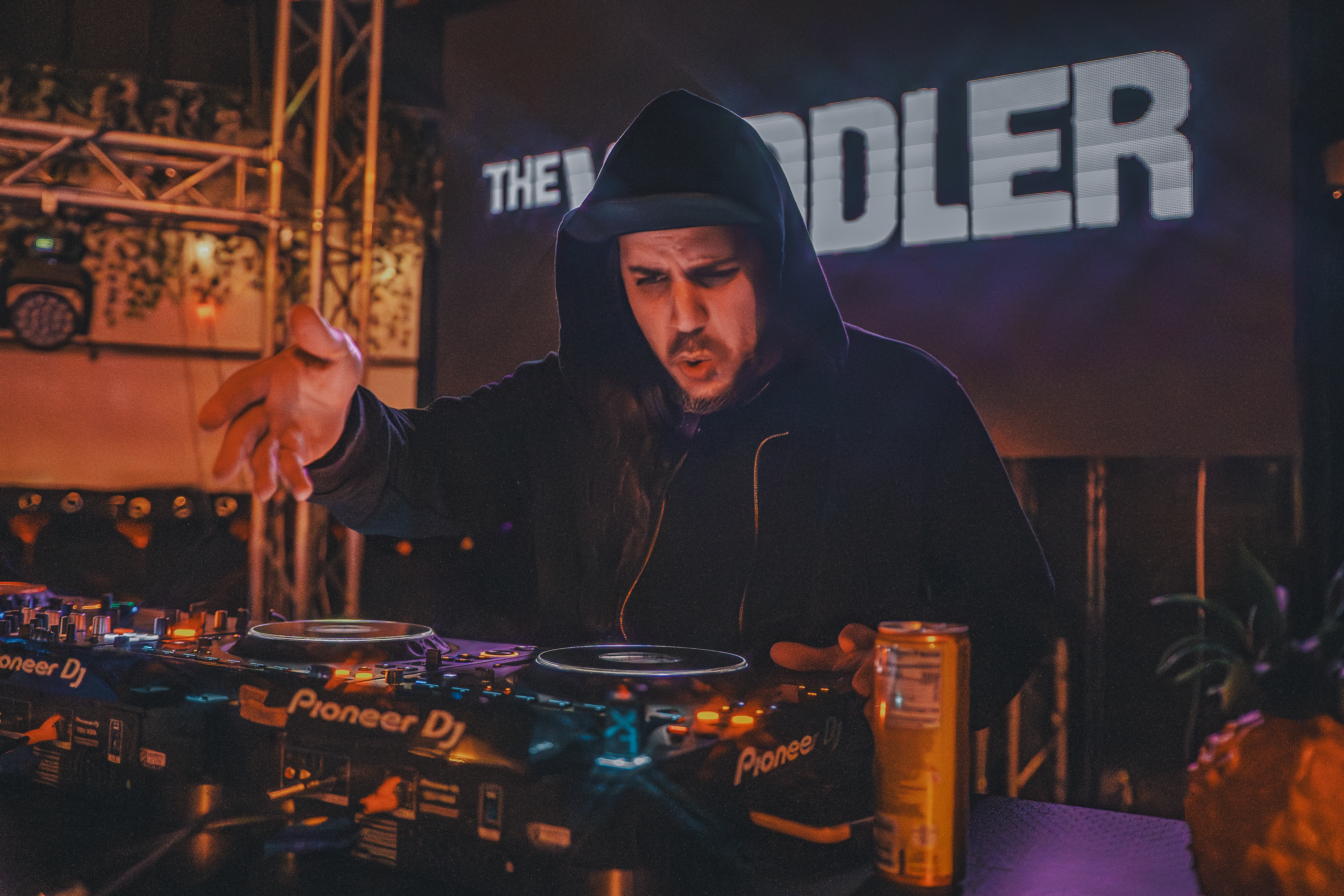 Lift off into “Zero-G” With The Widdler [Interview]