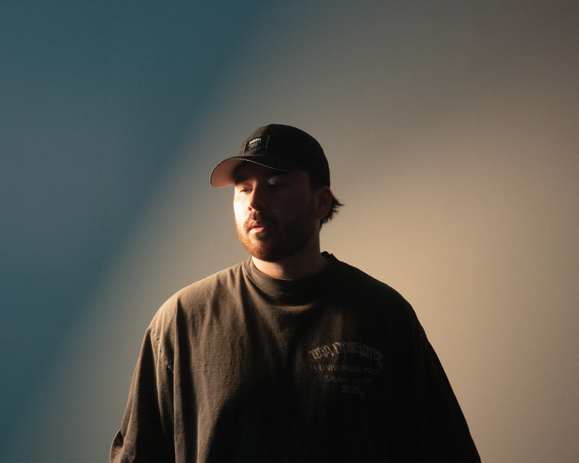 Odd Language on Controlled Chaos